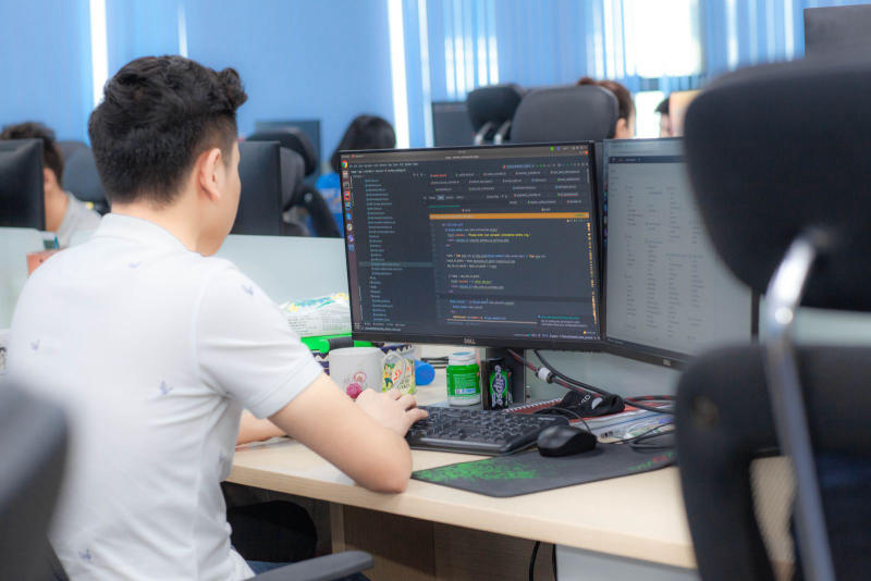 Outsourcing units often gather in Ho Chi Minh City, Hanoi and Da Nang